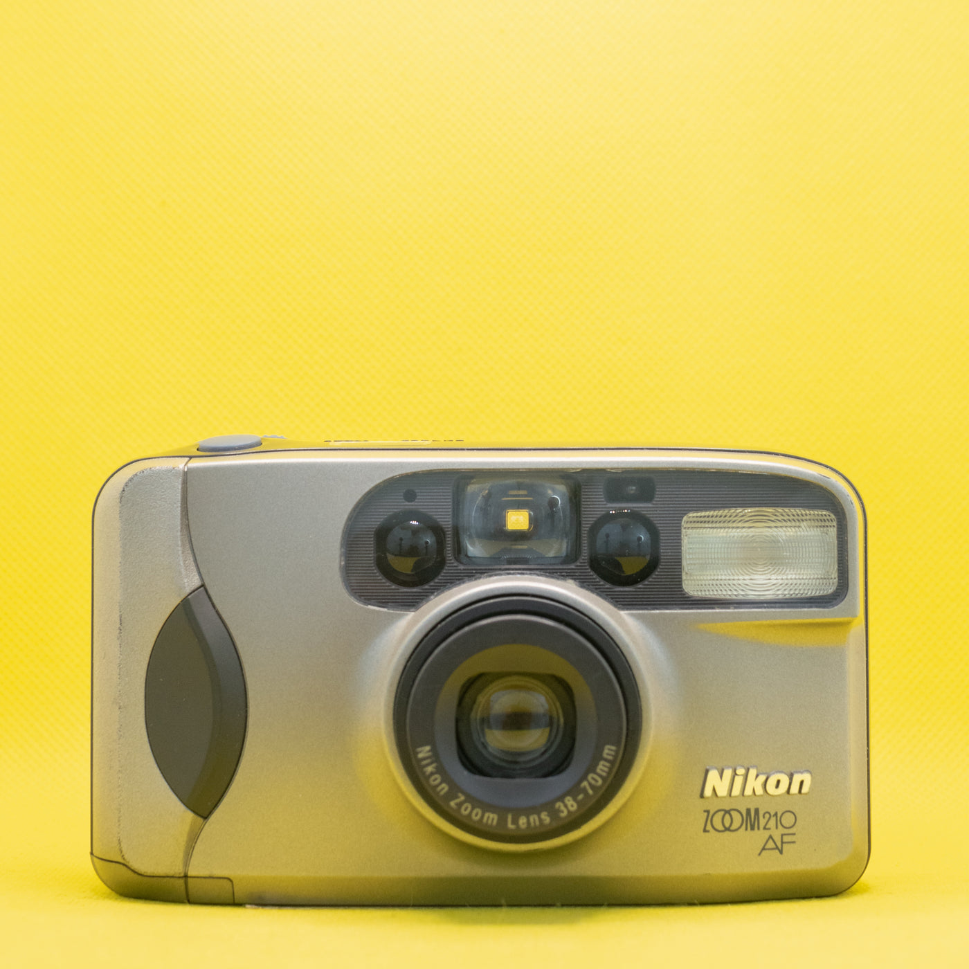 Nikon Zoom 210 AF - Analoge 35mm Kamera · Hauptbild