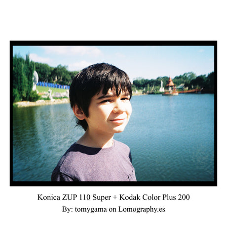 Konica Z-up 110 Super 35mm Filmkamera